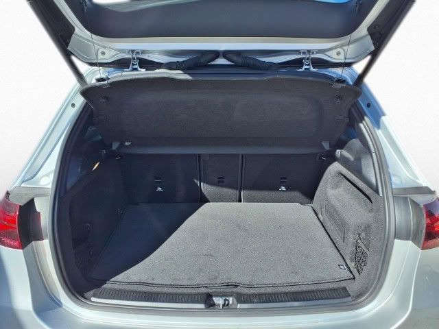 Mercedes-Benz B 180 Progressive Navi LED EPH GRA