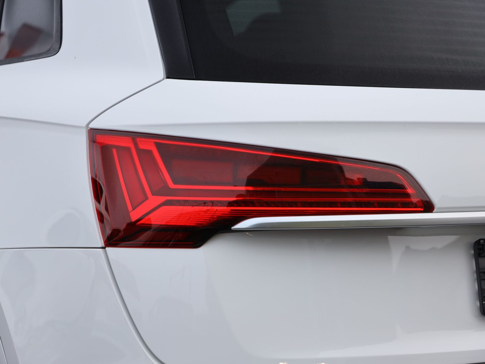 Audi Q5 S line 40TDI qu Stronic Navi Matrix Panorama AHK