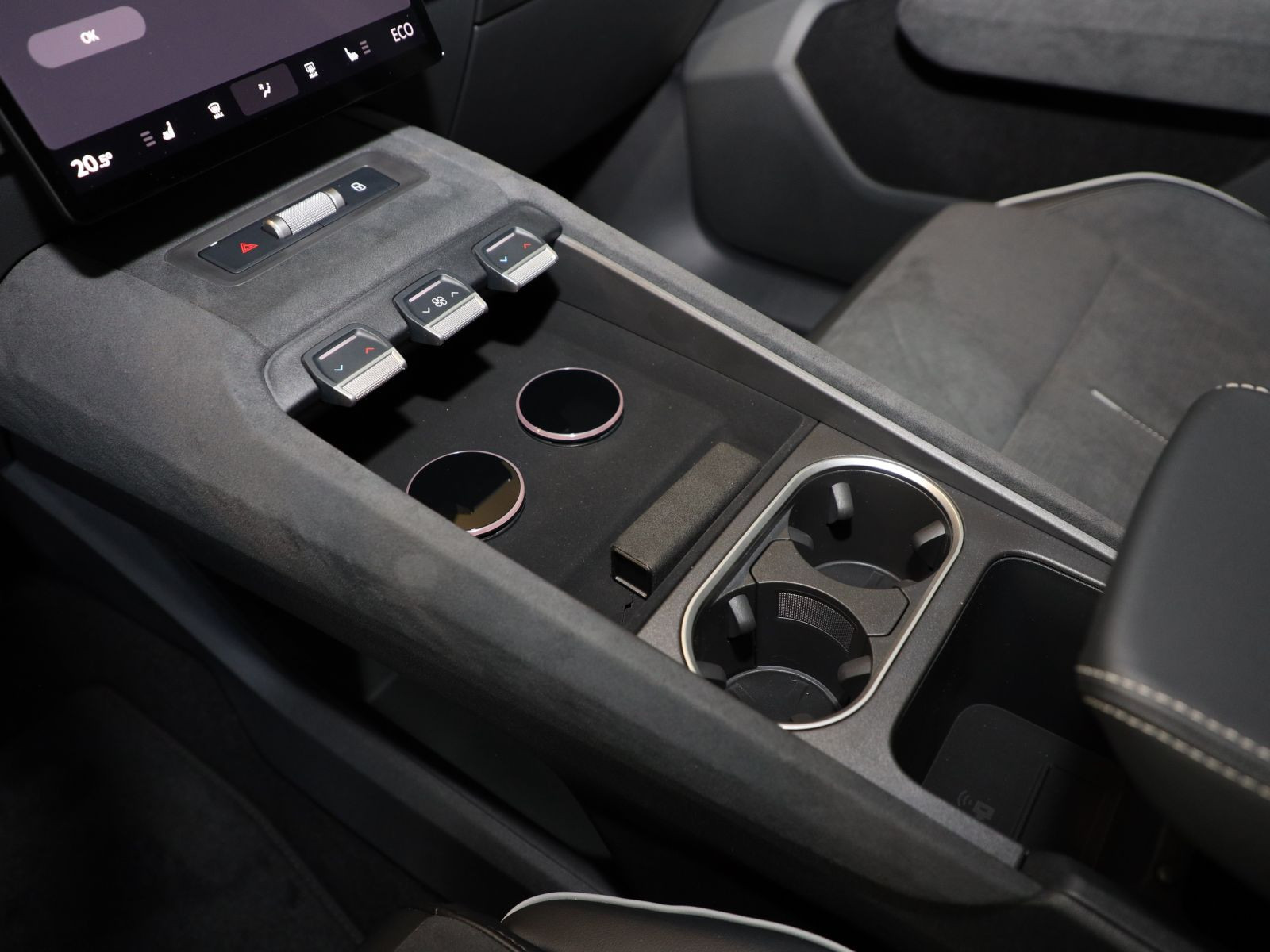 Skoda Peaq Sportline 90x (91 kWh) 220 kW 1-Gang-Automatik 4x4