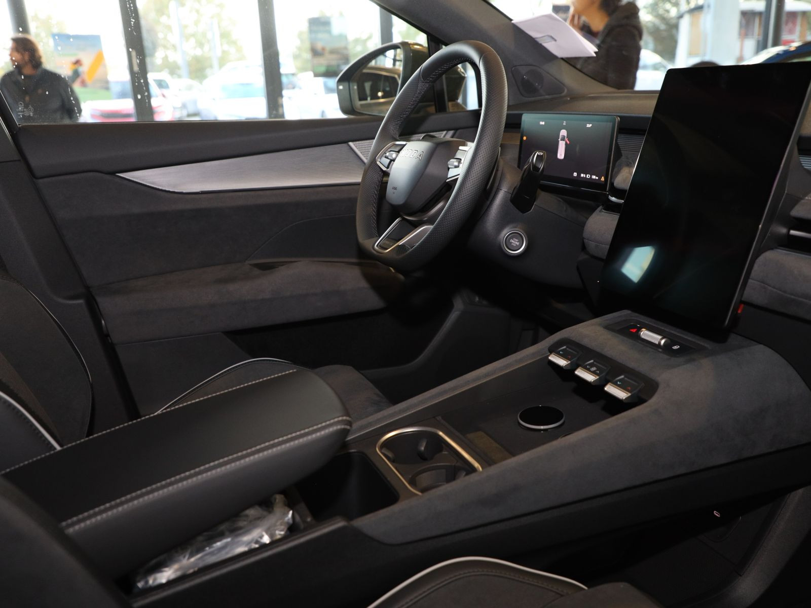 Skoda Peaq Sportline 90x (91 kWh) 220 kW 1-Gang-Automatik 4x4