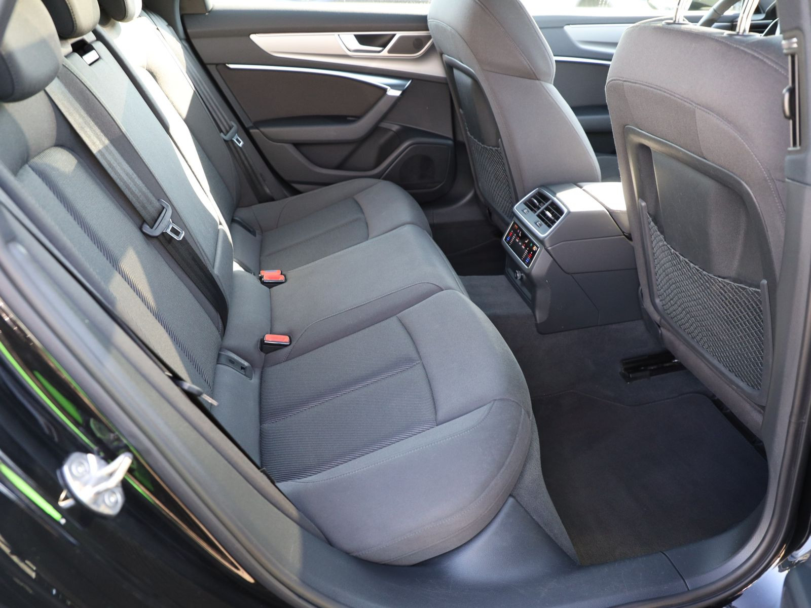 Audi A6 Avant S line 40TDI qu Navi Matrix ACC Panorama