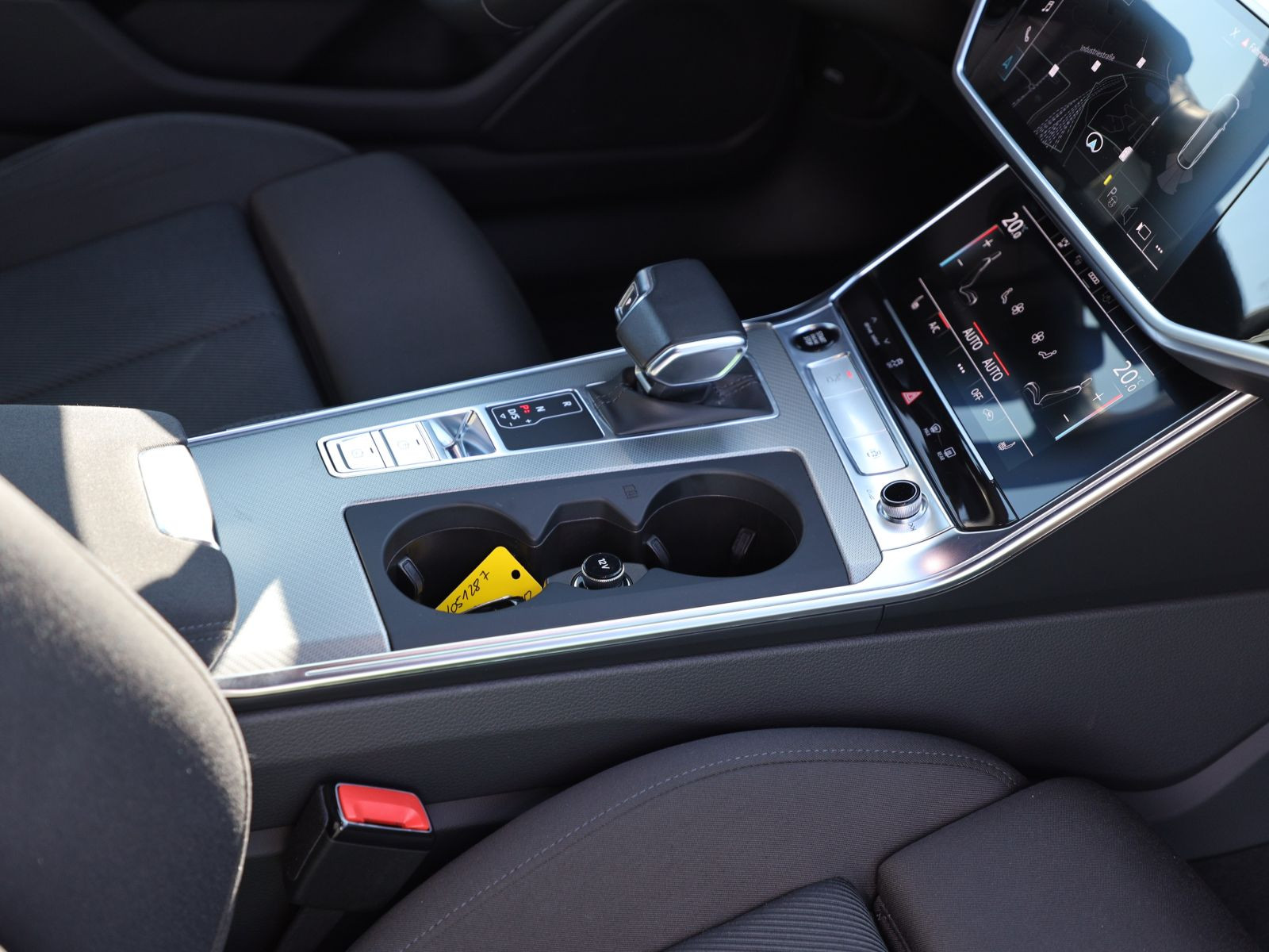 Audi A6 Avant S line 40TDI qu Navi Matrix ACC Panorama
