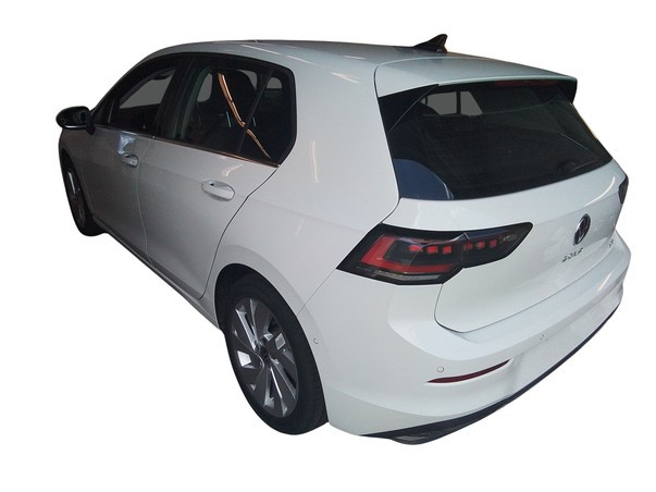 Volkswagen Golf VIII 1.5 eTSI DSG Style, LED-Matrix, Rückfahrkamera, Head-up-Display, App-Connect