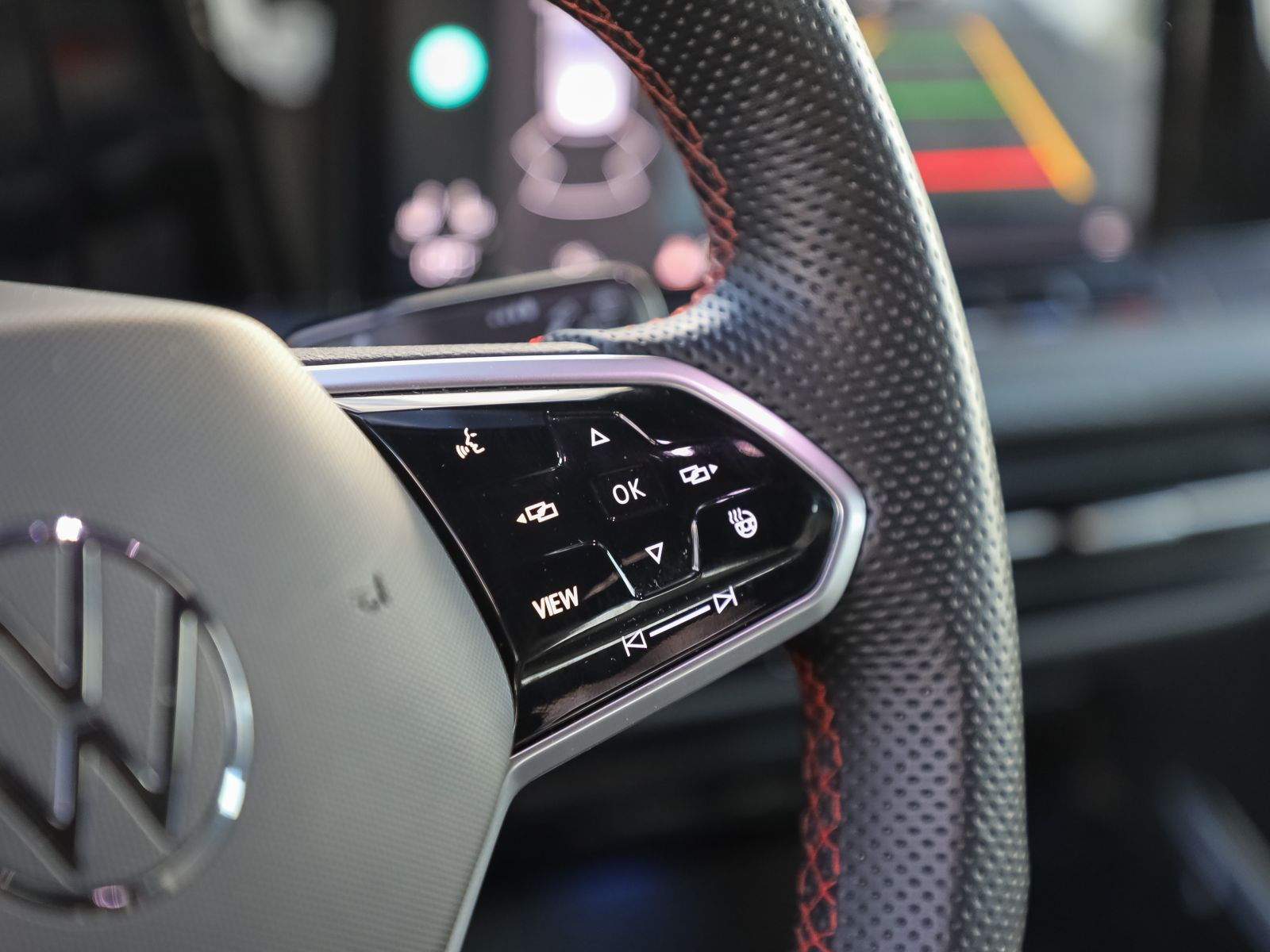 Volkswagen Golf VIII GTI 2.0TSI Matrix ACC Carplay DAB AHK