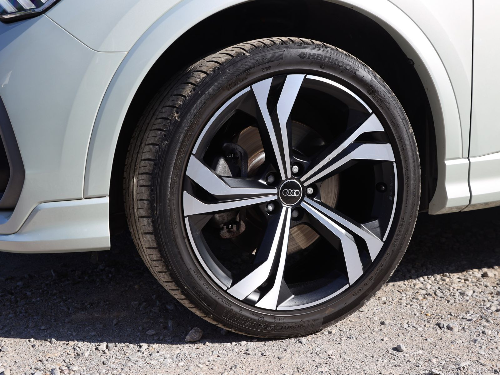 Audi Q3 S line 40TFSI qu Stronic Navi LED DAB EPH AHK