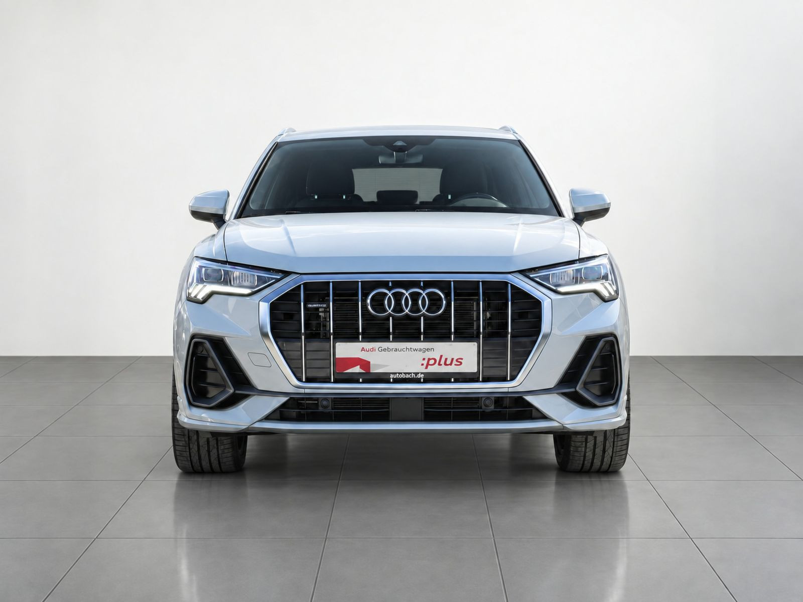 Audi Q3 S line 40TFSI qu Stronic Navi LED DAB EPH AHK