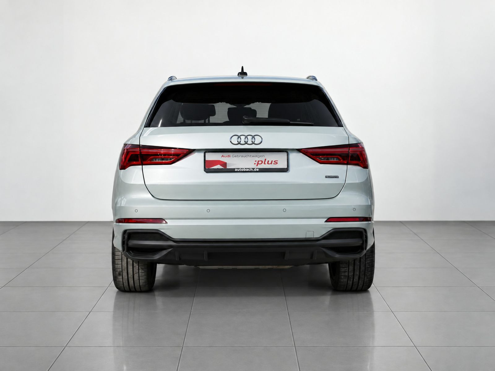 Audi Q3 S line 40TFSI qu Stronic Navi LED DAB EPH AHK