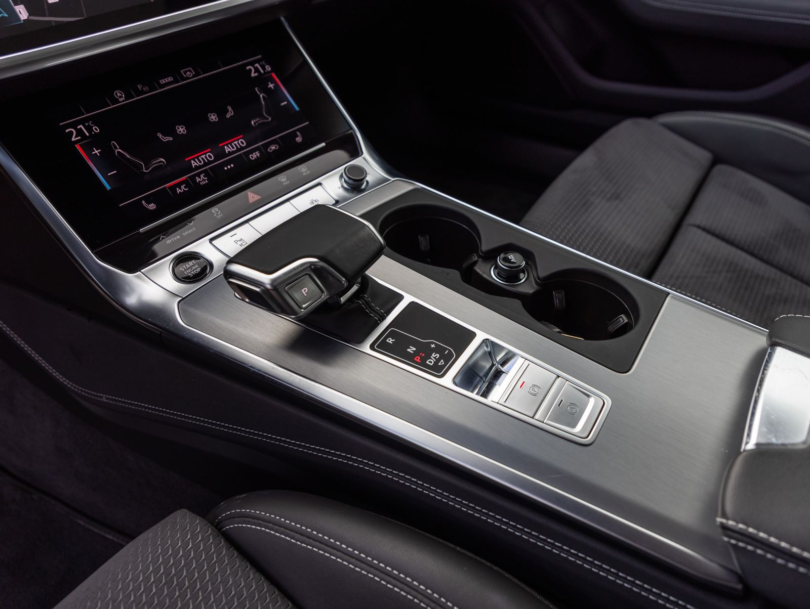 Audi A6 Avant S line 40TDI qu Navi LED ACC Panorama