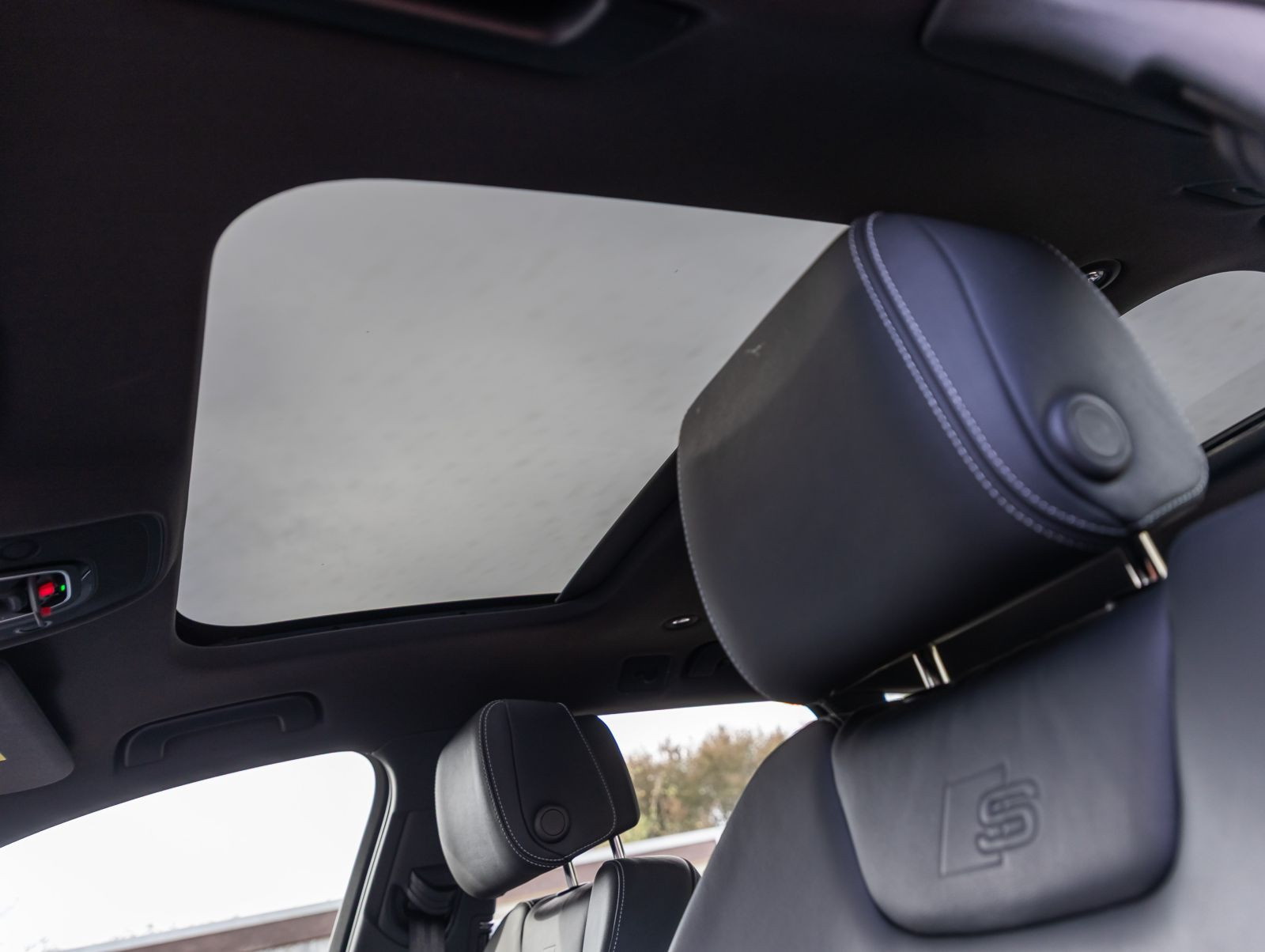 Audi A6 Avant S line 40TDI qu Navi LED ACC Panorama