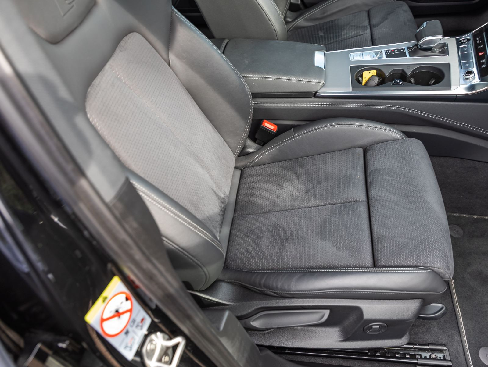 Audi A6 Avant S line 40TDI qu Navi LED ACC Panorama