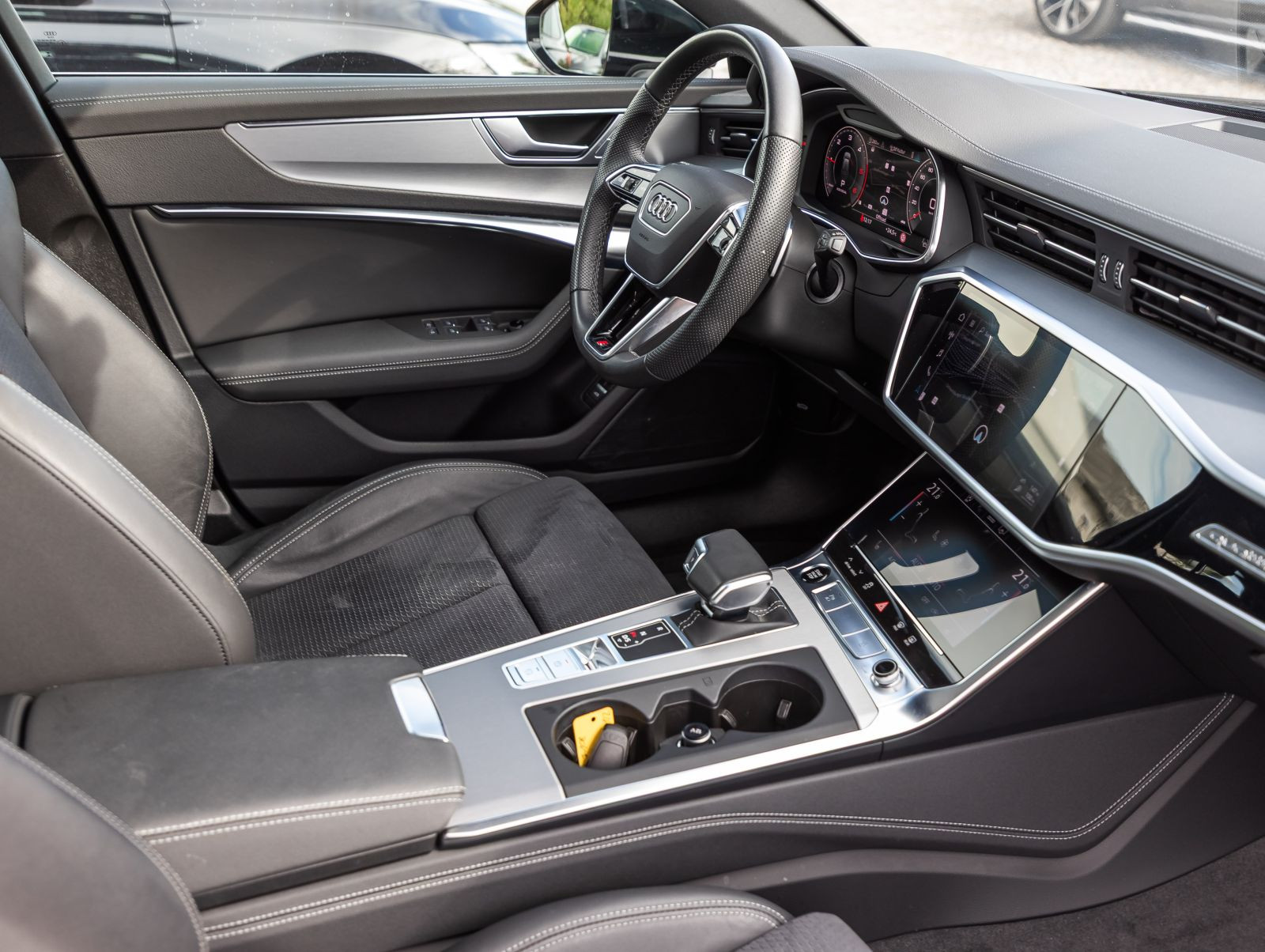 Audi A6 Avant S line 40TDI qu Navi LED ACC Panorama