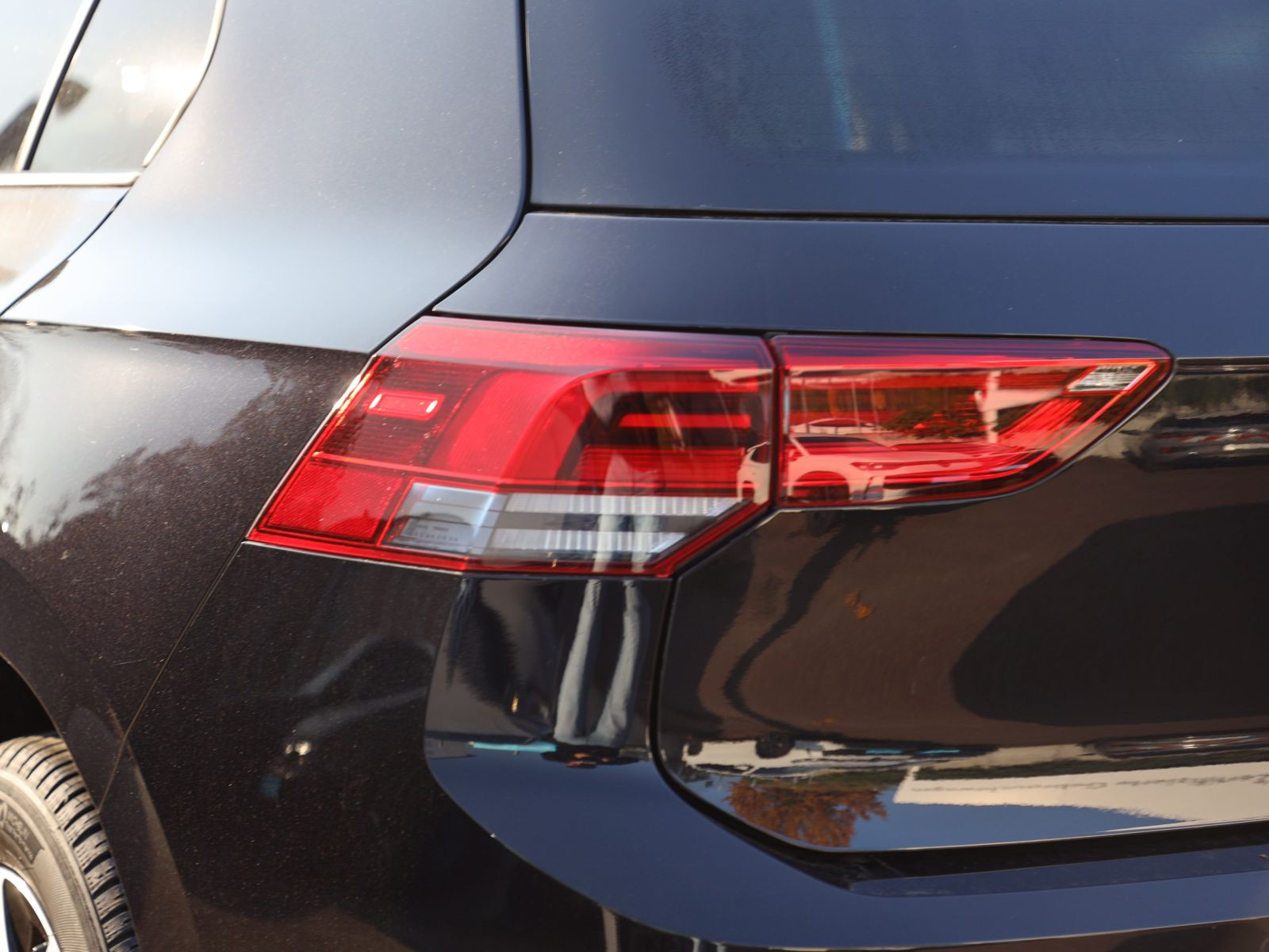 Volkswagen Golf VIII MOVE 2.0TDI Navi LED DAB EPH Carplay