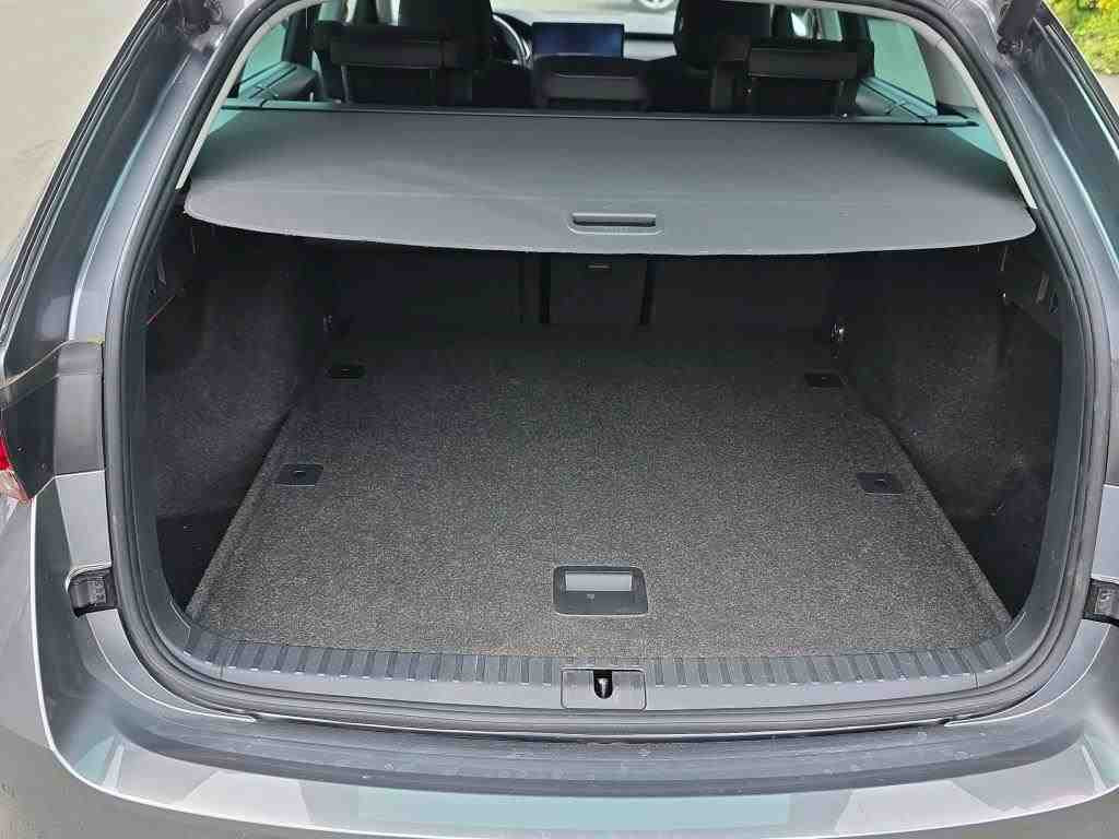 Skoda Octavia Combi Selection 1.5TSI e-TEC ACC LED