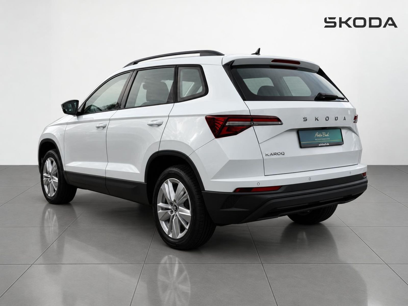 Skoda Karoq Selection 1.5TSI Panorama ACC Navi LED EPH