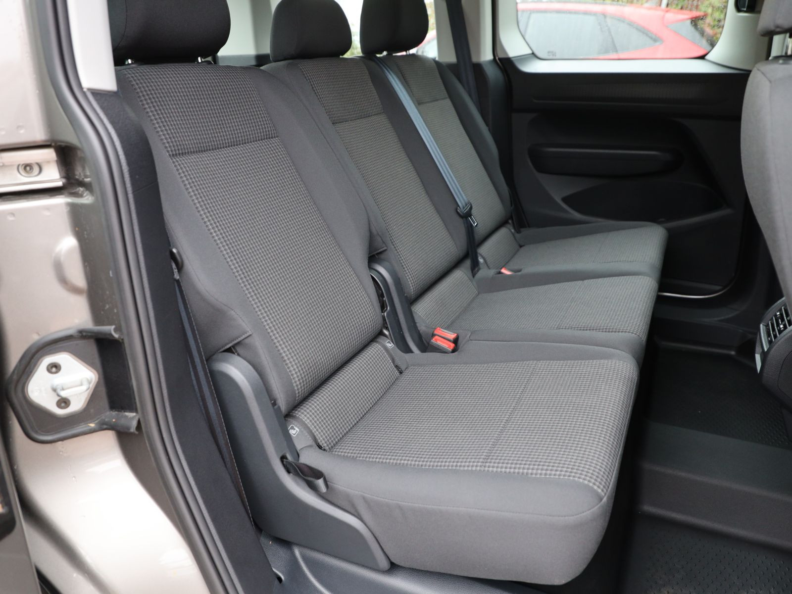 Volkswagen Caddy Basis 2.0TDI 4Motion Navi GRA DAB Sitzhzg