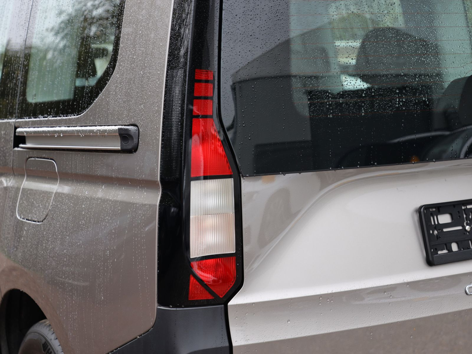 Volkswagen Caddy Basis 2.0TDI 4Motion Navi GRA DAB Sitzhzg