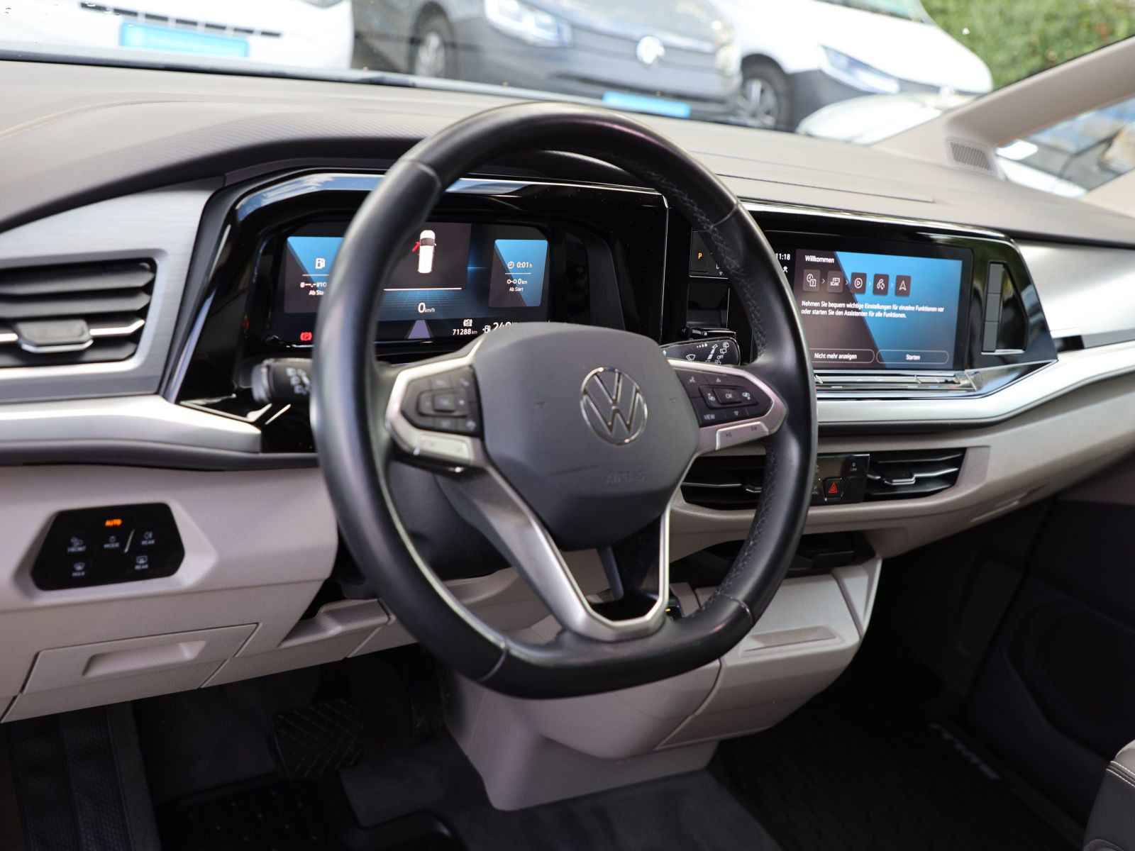 Volkswagen T7 Multivan 2.0 TSI DSG Life, AHK, Navi, LED-Matrix, Rückfahrkamera