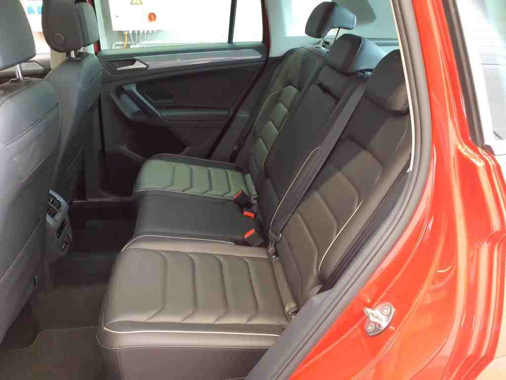 Volkswagen Tiguan 2.0 TSI DSG Life 4Motion, Standheizung, Panoramadach, Leder, Rückfahrkamera