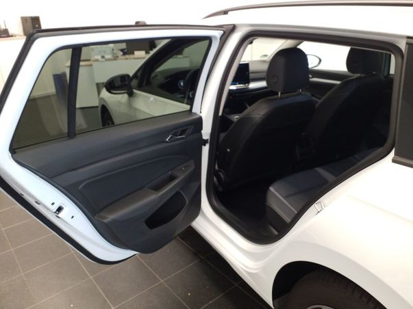 Volkswagen Golf VIII Variant 1.5 eTSI DSG ENERGY, Navi, LED, Rückfahrkamera
