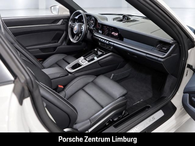 Porsche 992 911 Targa 4S InnoDrive HA-Lenkung Sportabgas