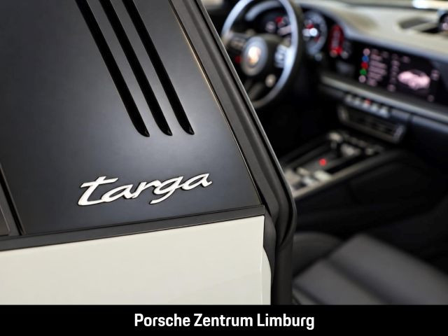 Porsche 992 911 Targa 4S InnoDrive HA-Lenkung Sportabgas