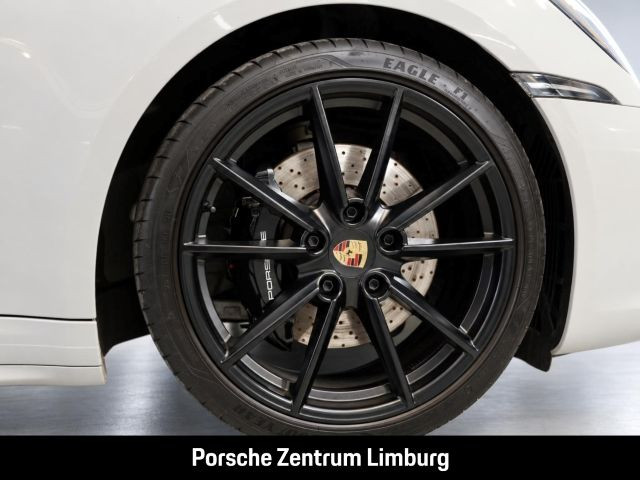Porsche 992 911 Targa 4S InnoDrive HA-Lenkung Sportabgas