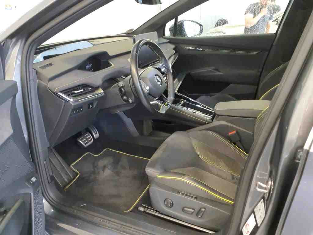 Skoda Enyaq iV Coupé RS 4x4 Panorama HuD Standhzg AHK