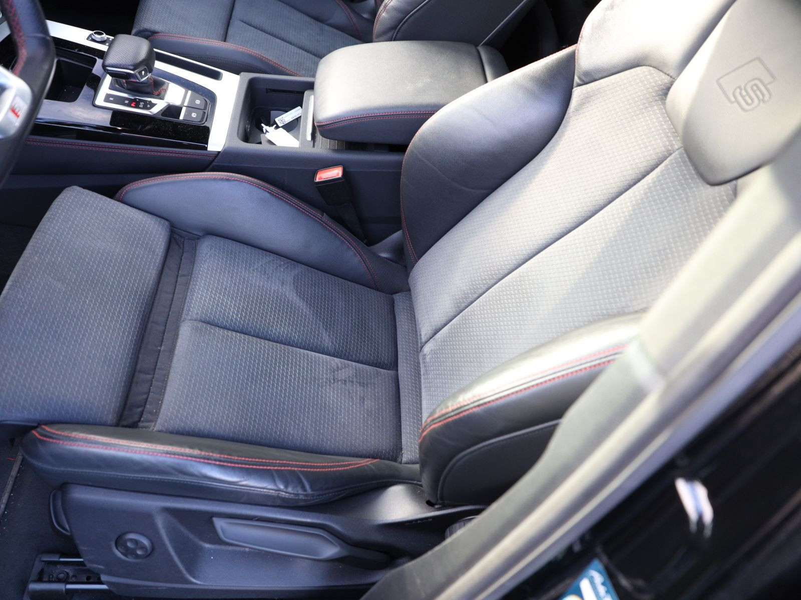 Audi Q5 S line 50TDI qu Navi Matrix Panorama AHK