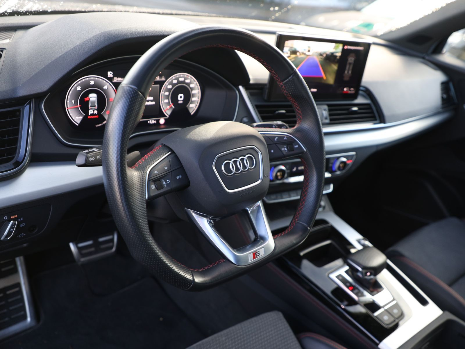 Audi Q5 S line 50TDI qu Navi Matrix Panorama AHK