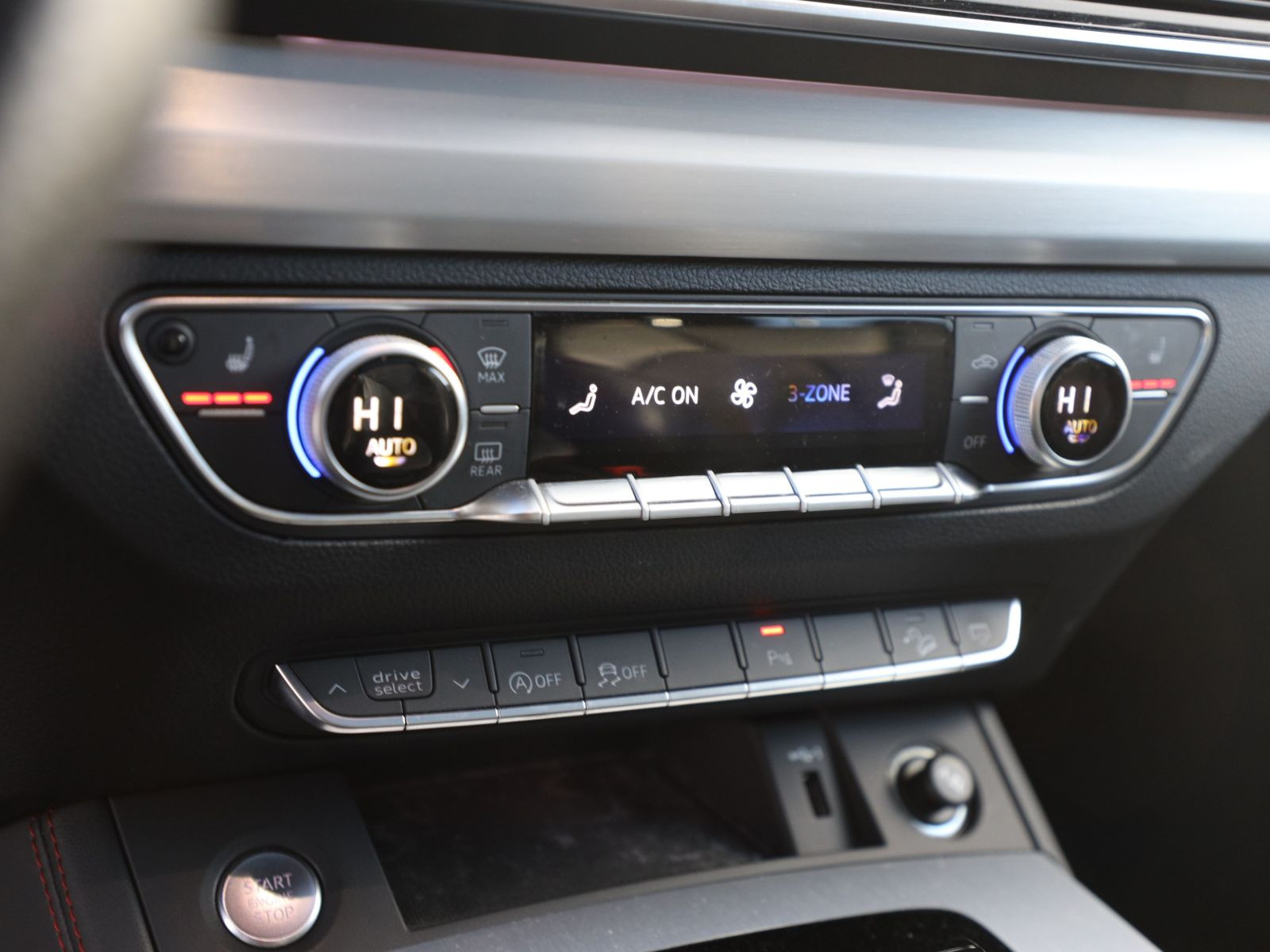 Audi Q5 S line 50TDI qu Navi Matrix Panorama AHK