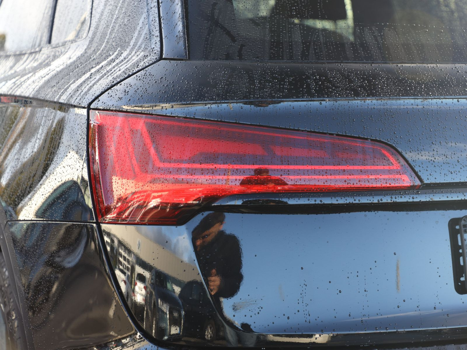 Audi Q5 S line 50TDI qu Navi Matrix Panorama AHK