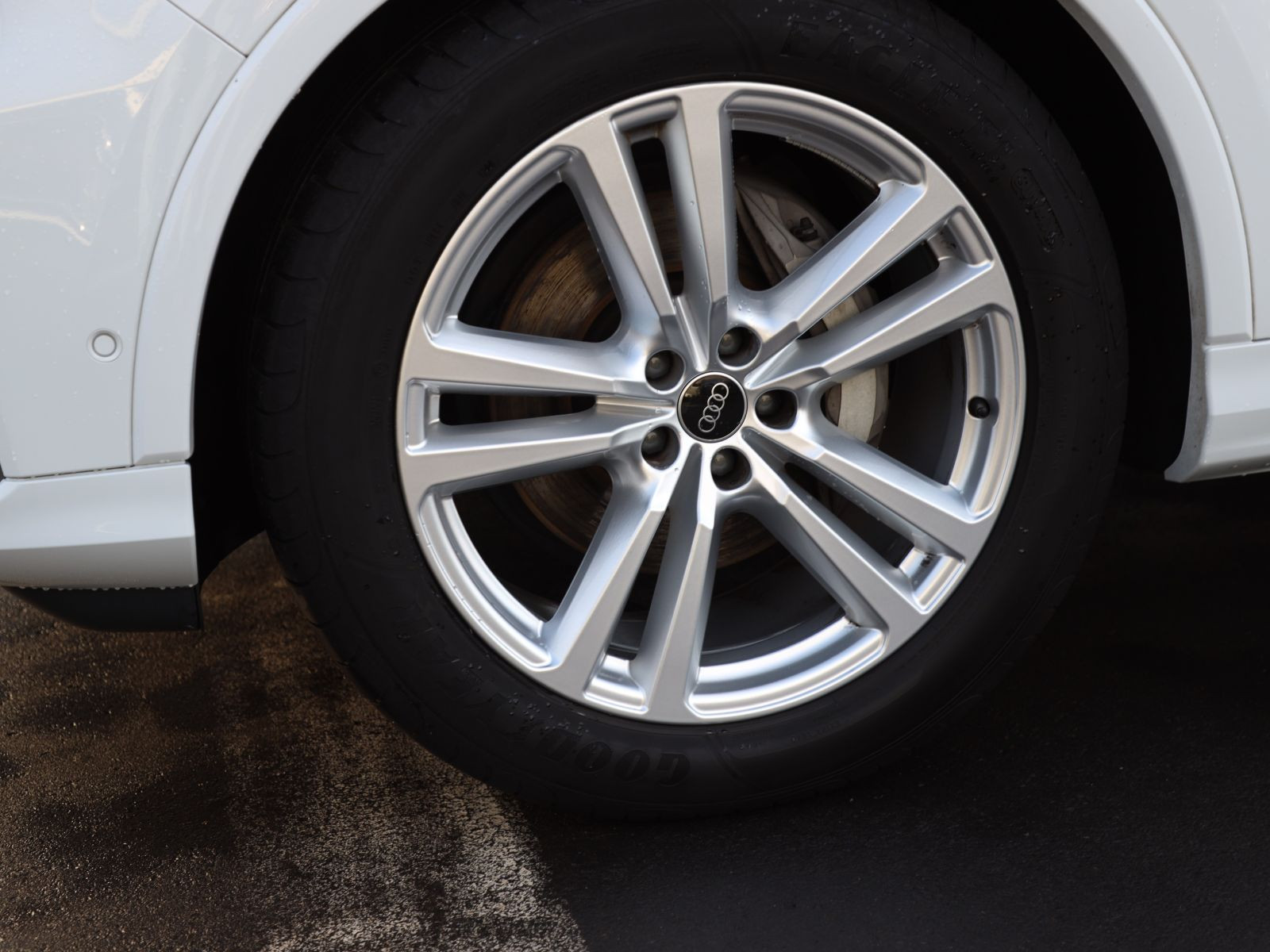 Audi Q7 S line 45TDI qu Luftfederung Panorama B&O AHK