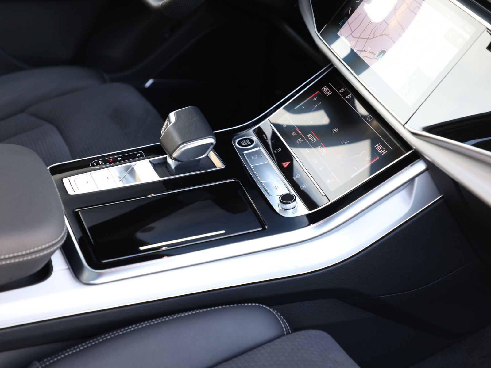 Audi Q7 S line 45TDI qu Luftfederung Panorama B&O AHK
