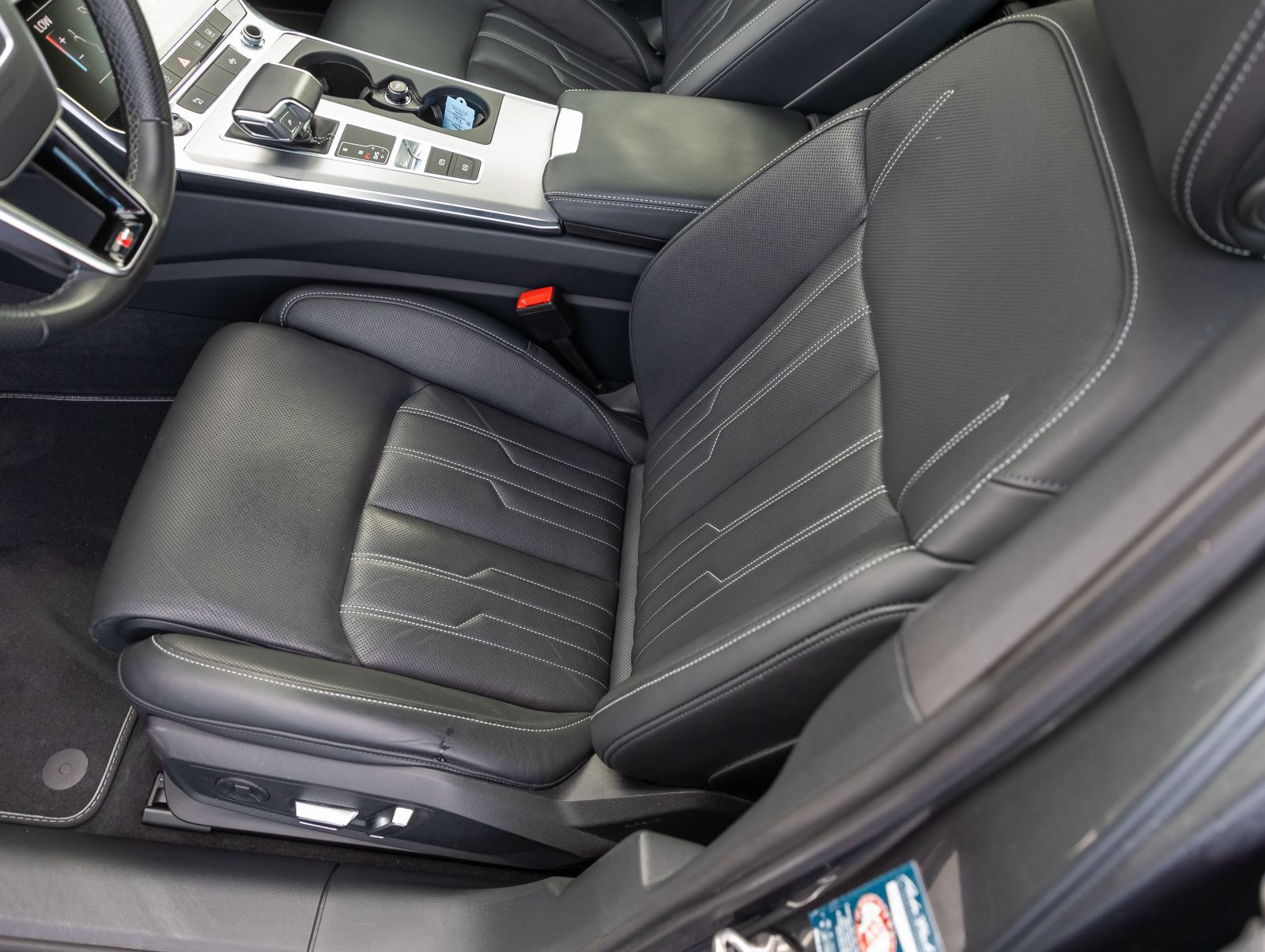 Audi A6 Avant Sport 45TDI qu Navi Matrix ACC B&O AHK