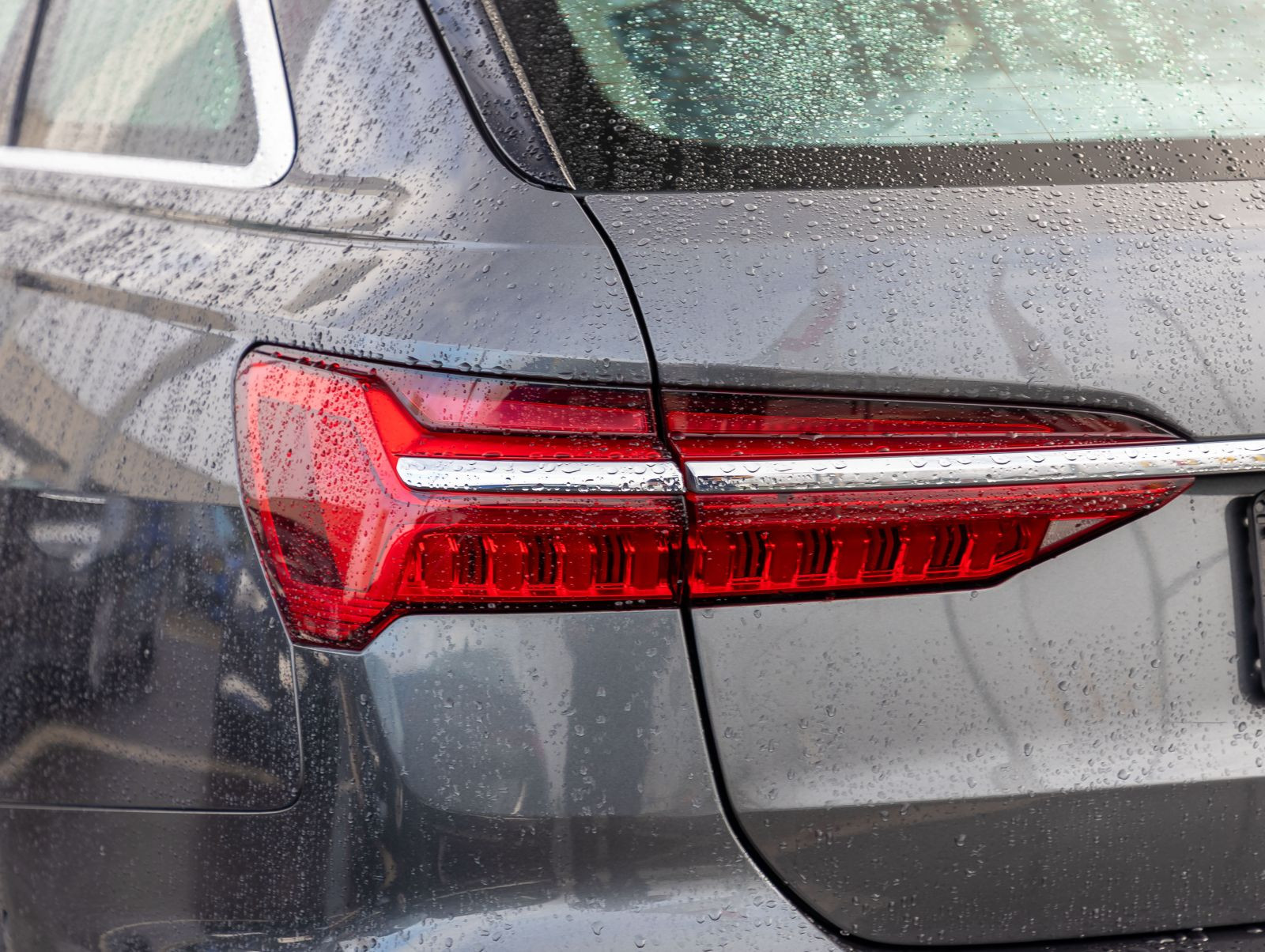 Audi A6 Avant Sport 45TDI qu Navi Matrix ACC B&O AHK