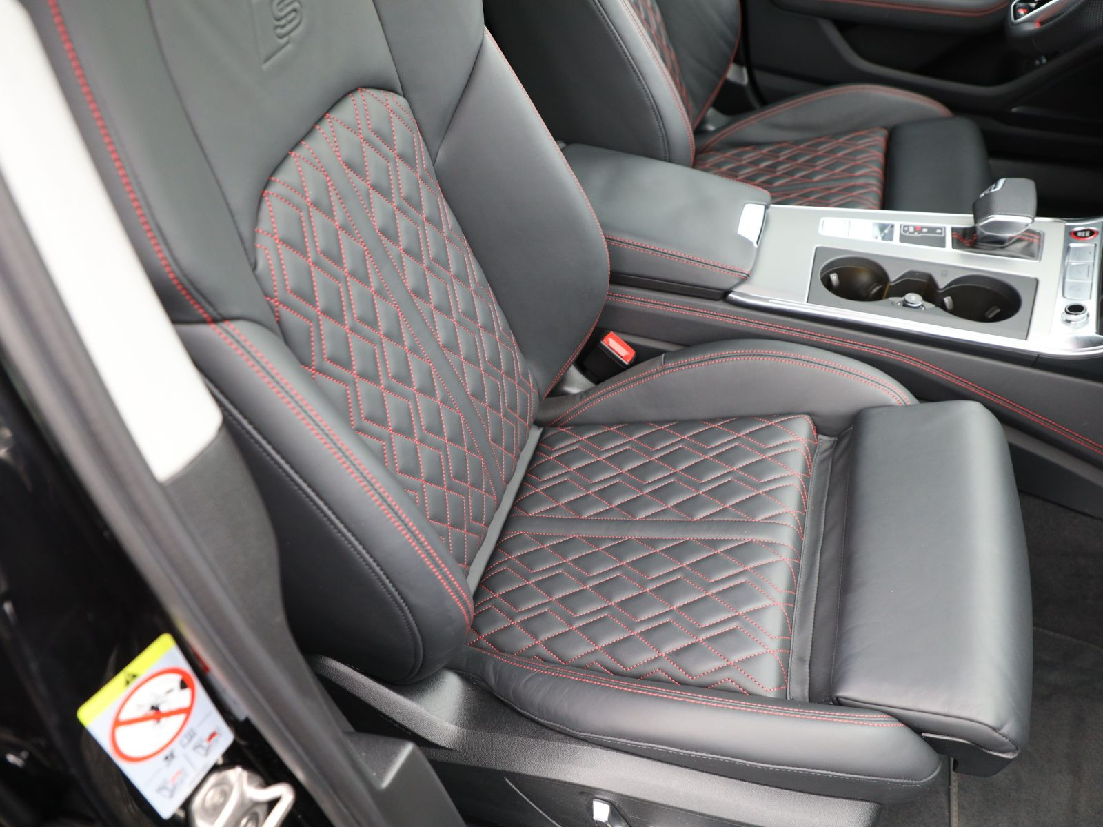 Audi S6 Limousine TDI Navi LED HuD Luftfederung B&O
