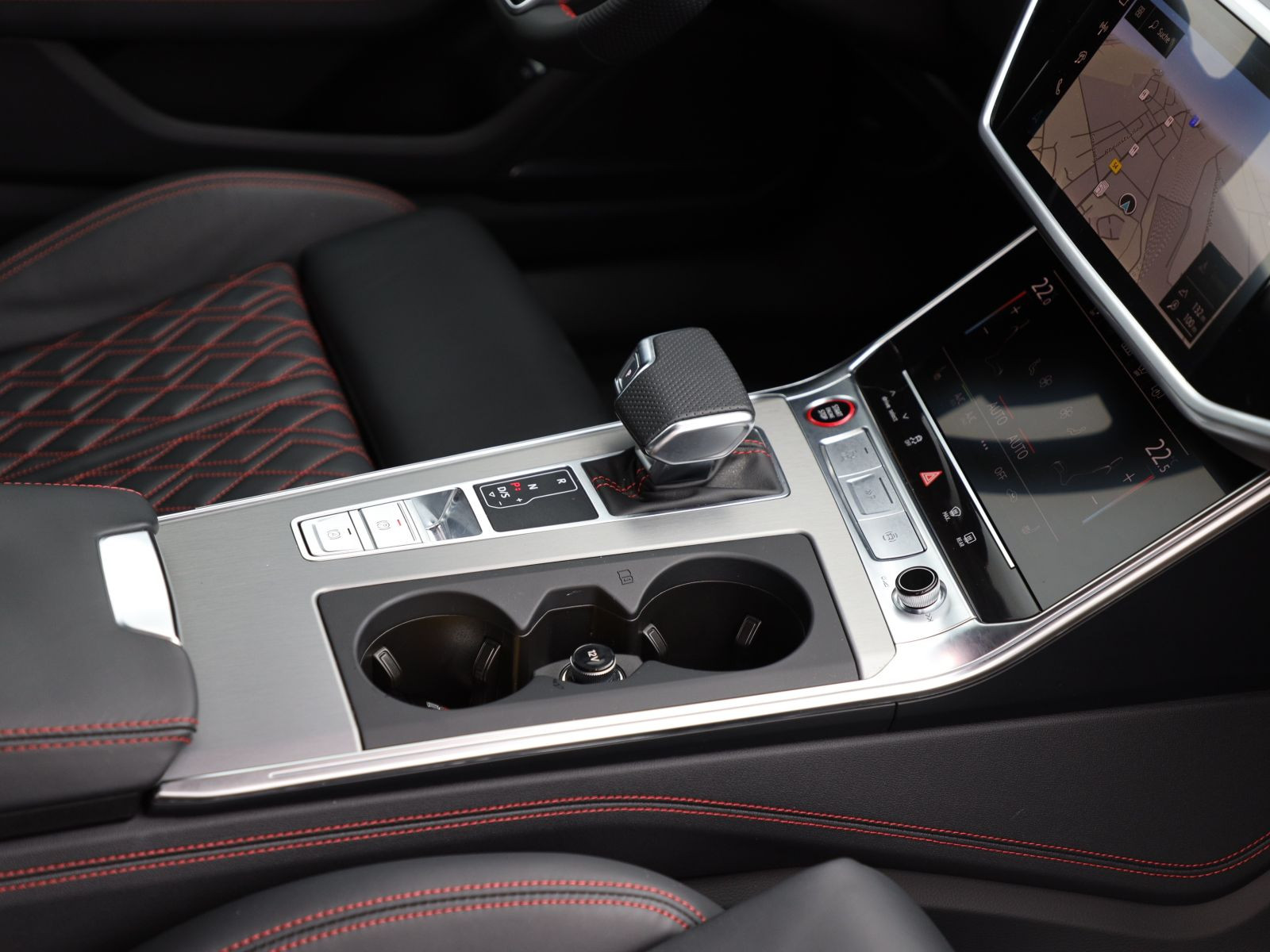 Audi S6 Limousine TDI Navi LED HuD Luftfederung B&O