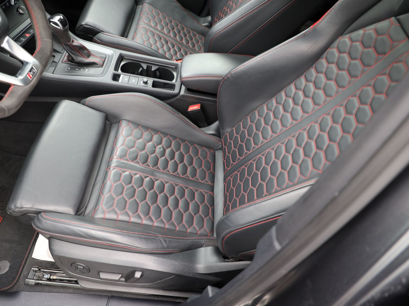Audi RS Q3 Sportback Navi Matrix Panorama ACC AHK