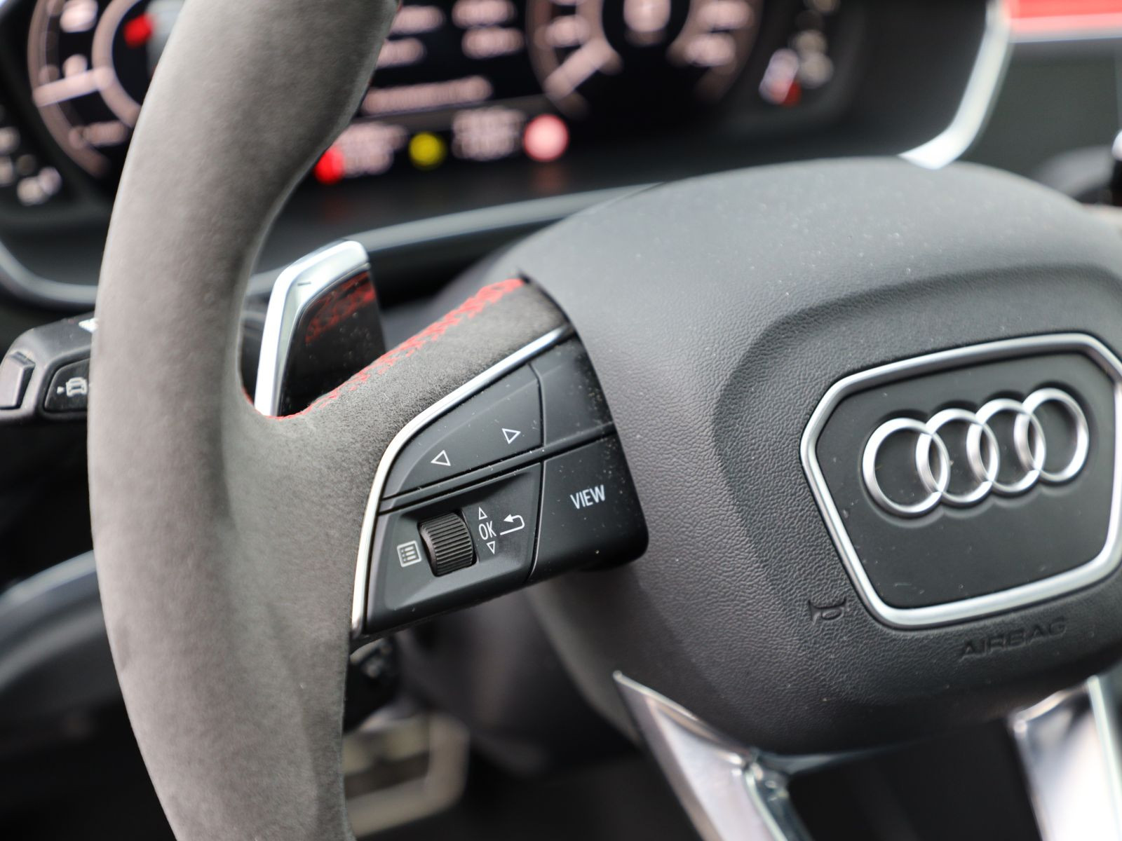 Audi RS Q3 Sportback Navi Matrix Panorama ACC AHK