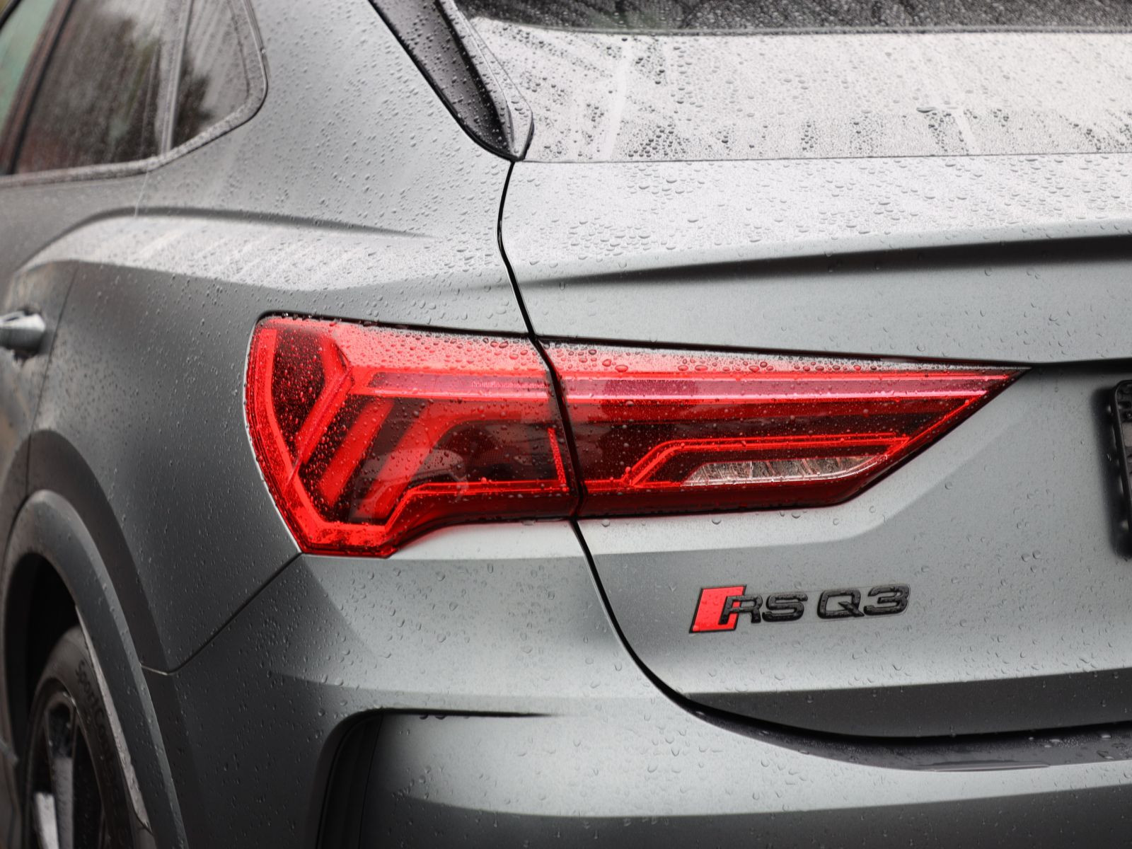 Audi RS Q3 Sportback Navi Matrix Panorama ACC AHK