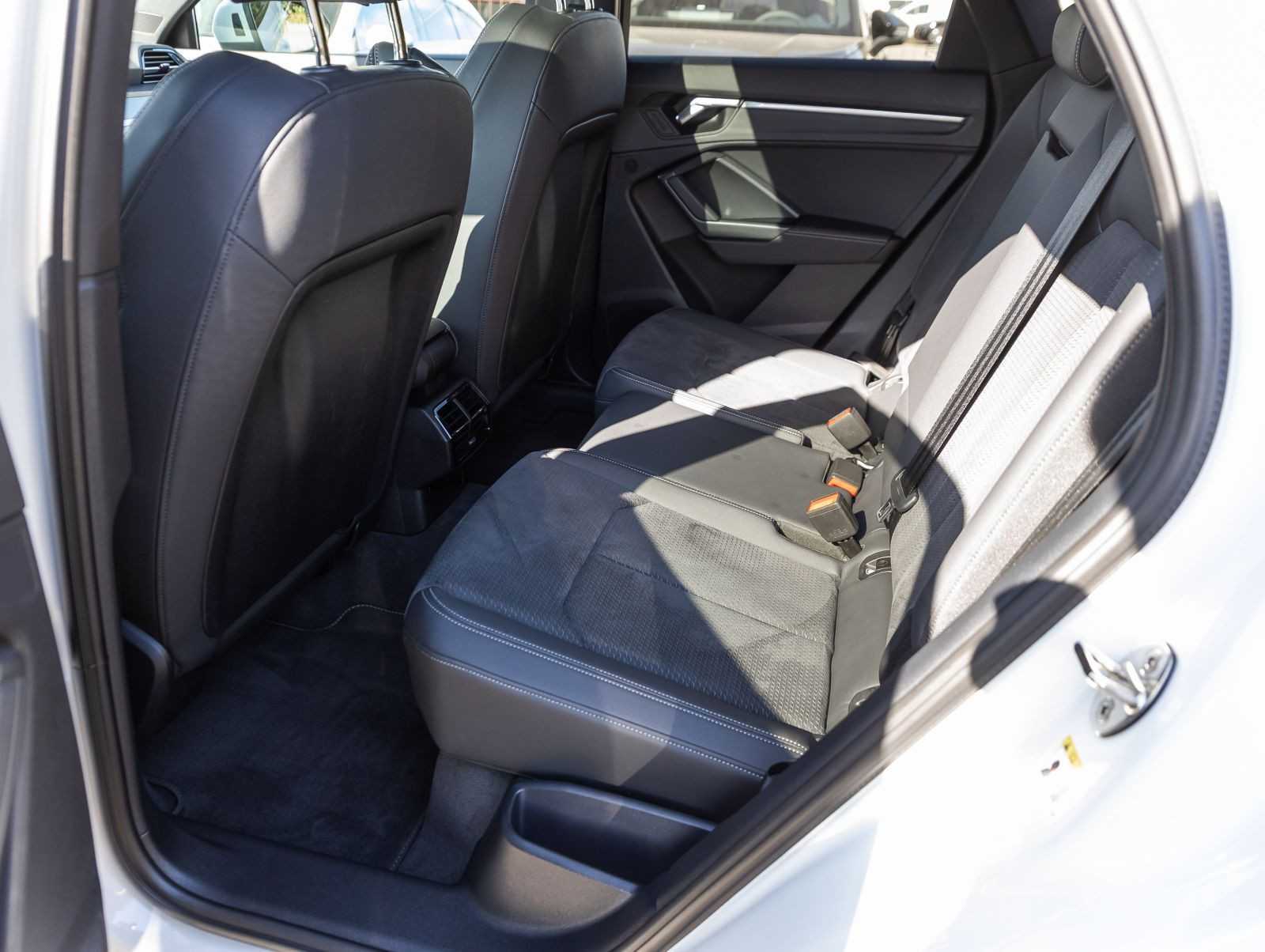 Audi Q3 Sportback S line 35TFSI Stronic Navi Matrix Panorama