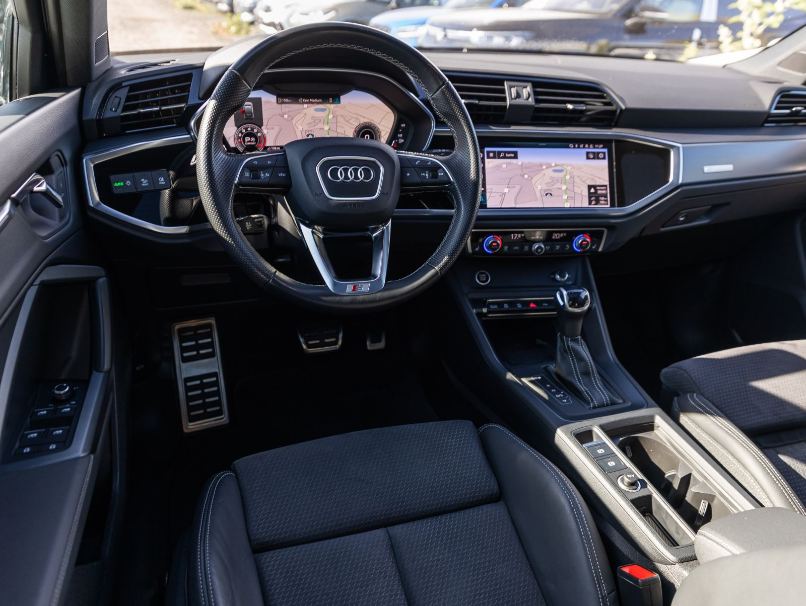 Audi Q3 Sportback S line 35TFSI Stronic Navi Matrix Panorama