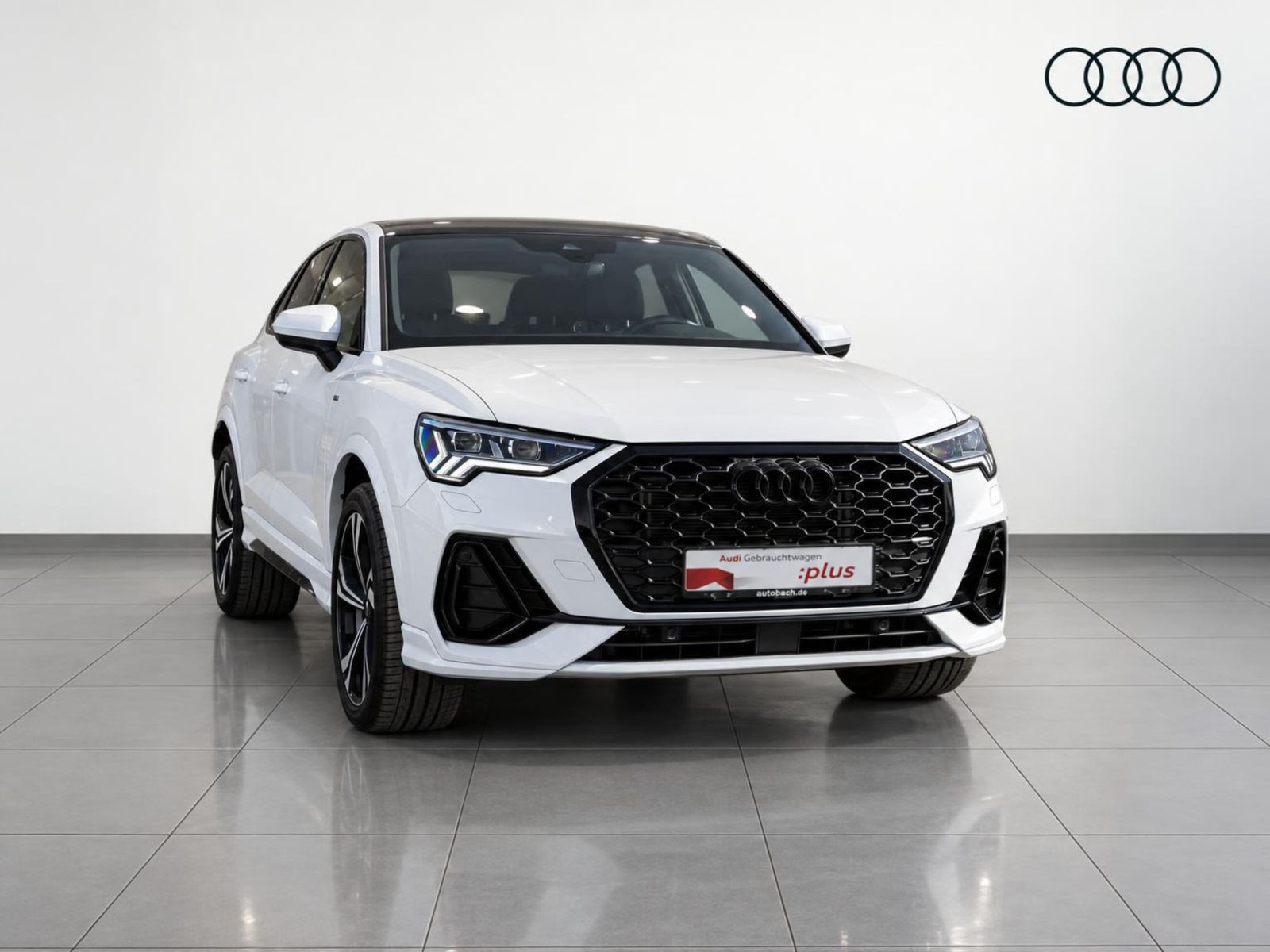 Audi Q3 Sportback S line 35TFSI Stronic Navi Matrix Panorama