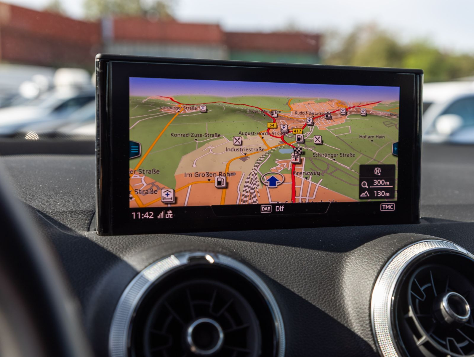 Audi Q2 S line 35TFSI Stronic Navi LED ACC EPH AHK