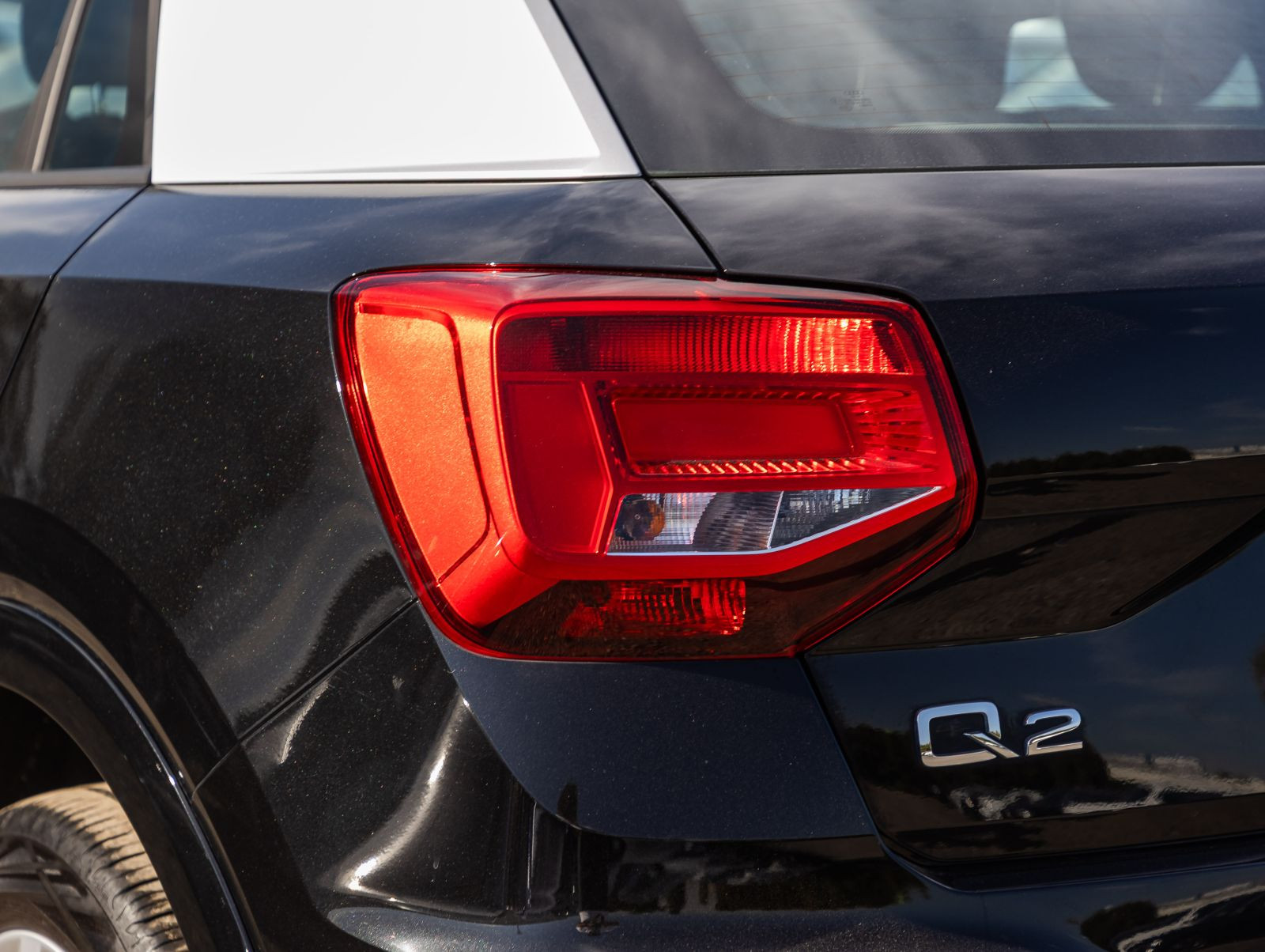 Audi Q2 S line 35TFSI Stronic Navi LED ACC EPH AHK