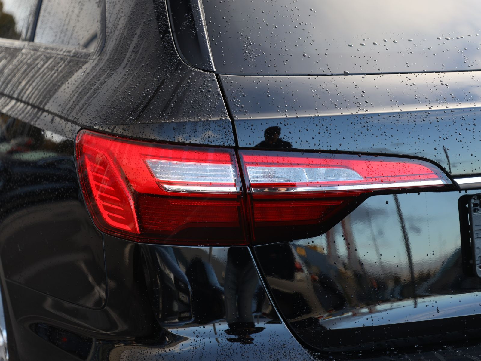 Audi A4 Avant 30TDI Stronic Navi LED GRA EPH DAB AHK