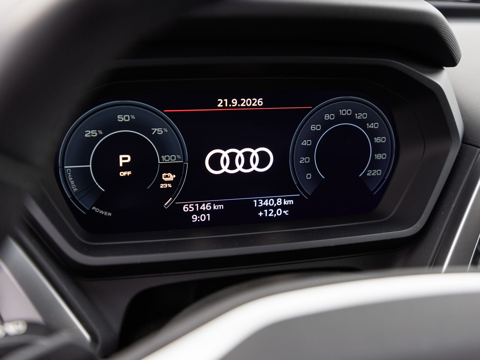Audi Q4 Sportback e-tron 35 Matrix Standklima GRA EPH