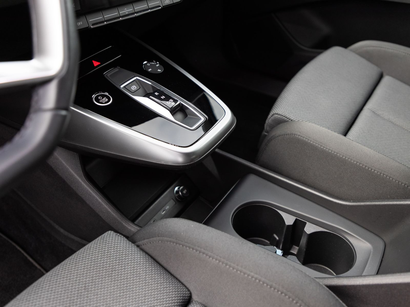 Audi Q4 Sportback e-tron 35 Matrix Standklima GRA EPH