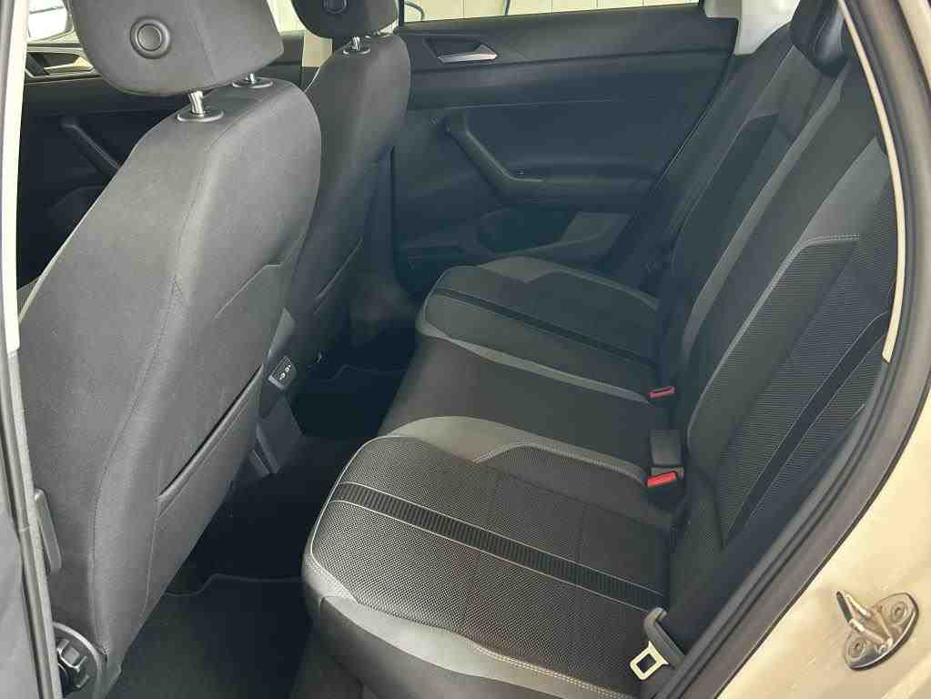 Volkswagen Polo 1.0 TSI DSG Style, LED-Matrix, Navi, Rückfahrkamera, App-Connect