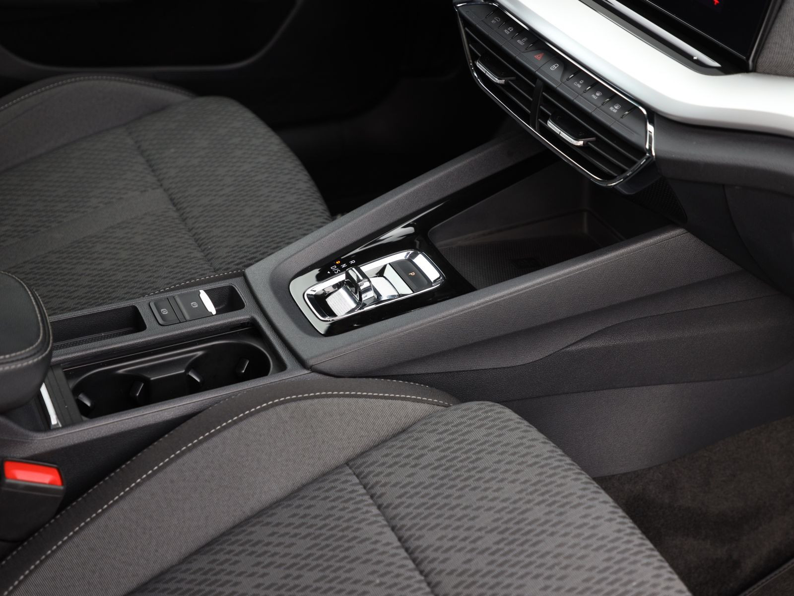 Skoda Octavia Combi Style 2.0 TDI DSG HuD Sitzhzg LED